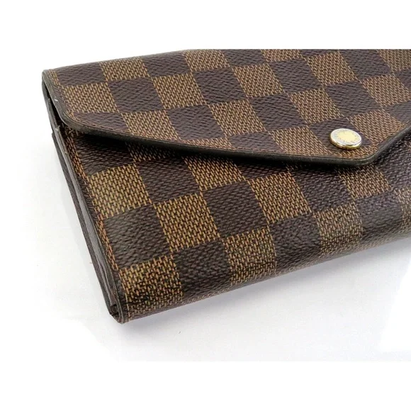 Louis Vuitton Damier Ebene Wallet - Picture 7 of 16